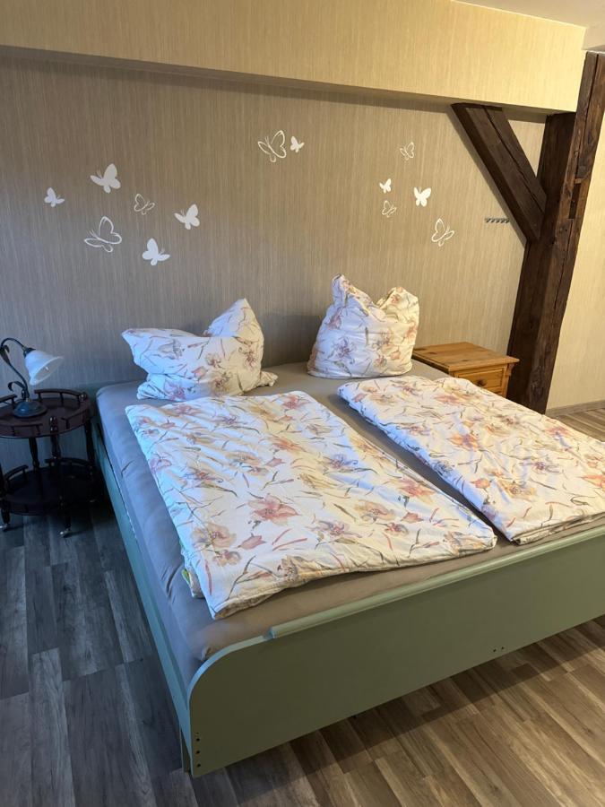 Zimmer In Tangermuender Innenstadt Екстериор снимка